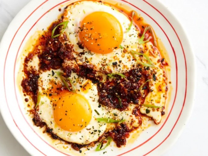 Chili Crisp Fried Eggs