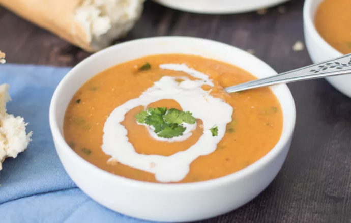 Easy Red Lentil and Tomato Soup