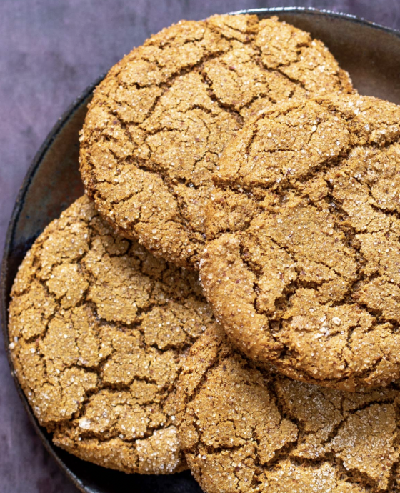 Vegan Almond Flour Ginger Molasses Cookies