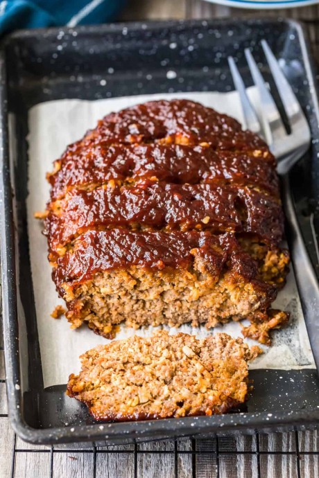 Bacon Meatloaf Recipe (Bacon Infused Meatloaf)