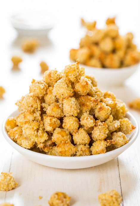 Crispy Roasted Parmesan Chickpeas with Spiced Ranch Dip