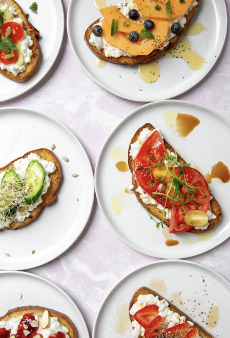 Cottage Cheese Toast: Easy, Healthy Tartines!