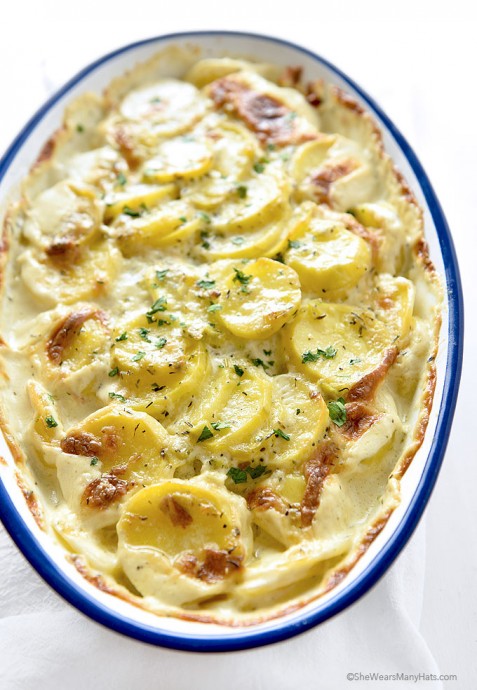 Scalloped Potatoes with Leeks & Thyme