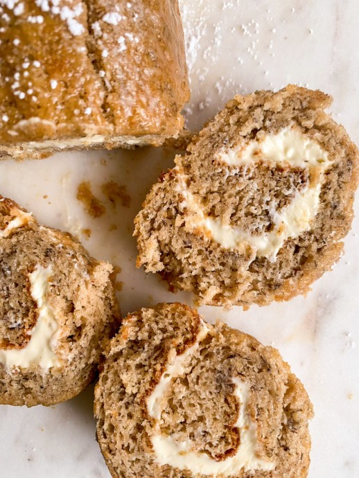 Banana Roll Cake with Cream Cheese Frosting Banana Roll Cake with Cream Cheese Frosting