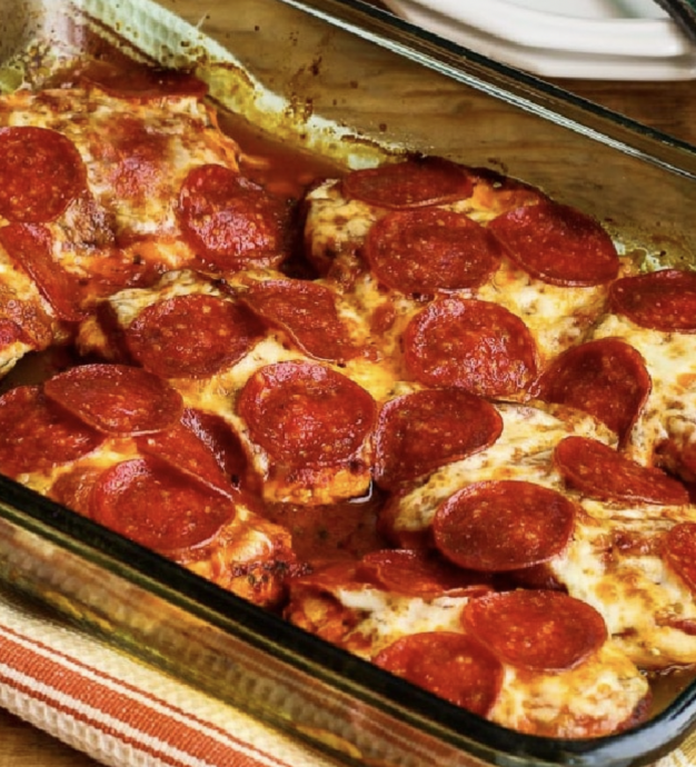 Pepperoni Pizza Chicken Bake