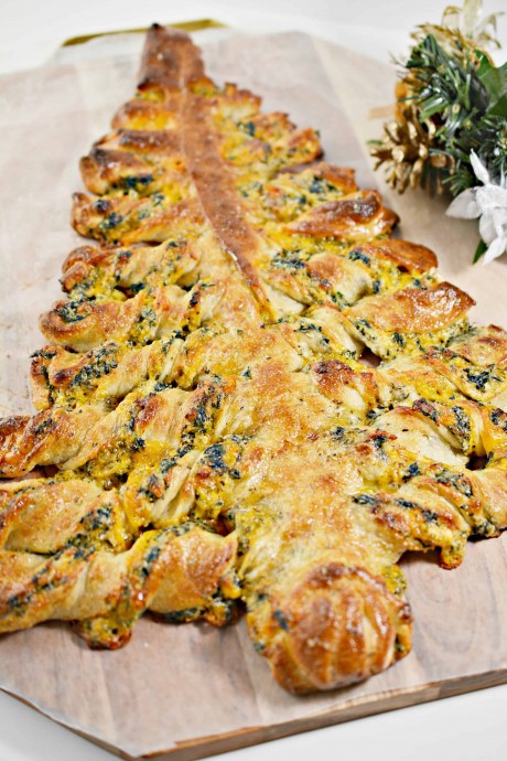 Spinach Dip Christmas Bread Tree — Recipes