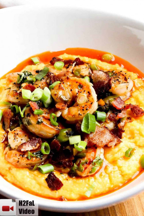 Southern Shrimp And Cheesy Grits