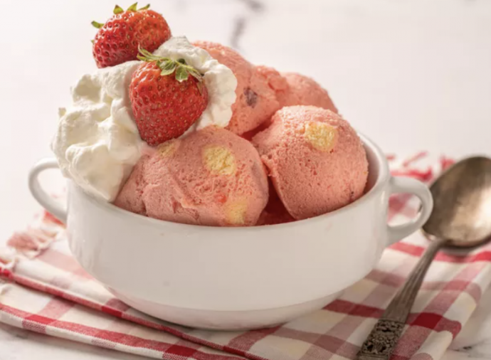 Strawberry Shortcake Ice Cream