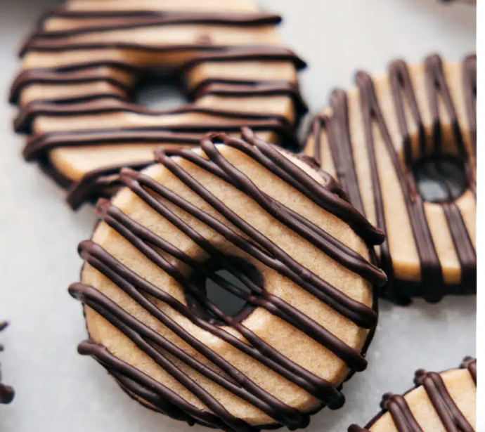 Fudge-Striped Cookies