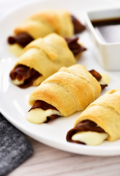 French Dip Crescents