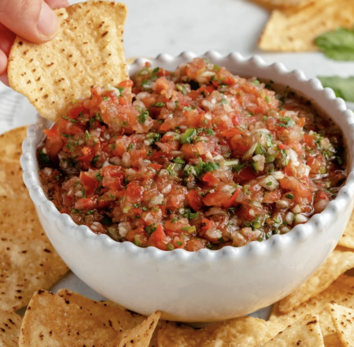 Ridiculously Easy Homemade Salsa