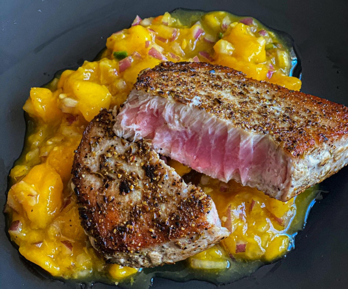 Yellowfin Tuna With Spicy Mango Salsa