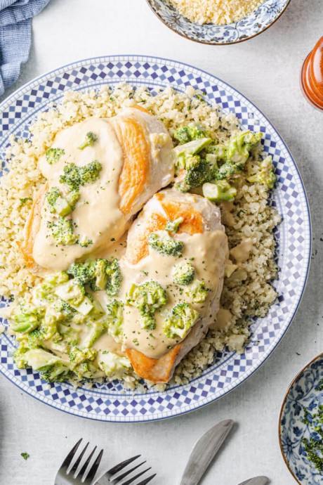 Keto Chicken Broccoli Alfredo