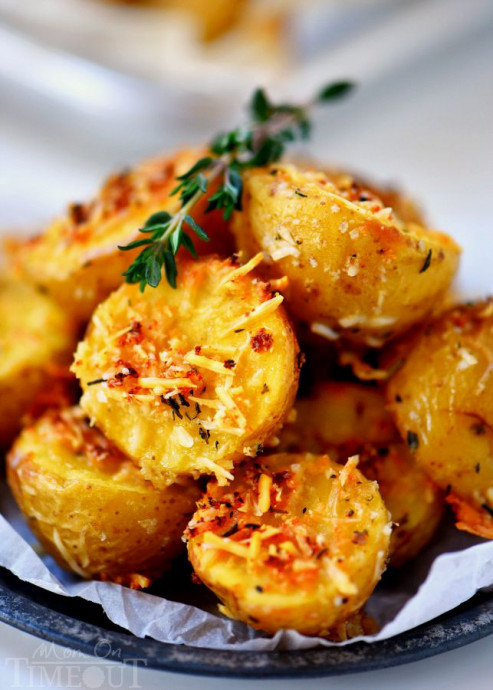 Oven Roasted Herb and Garlic Parmesan Potatoes