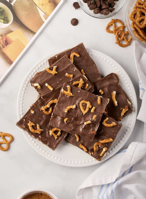Pumpkin Bark with Toffee and Pretzels