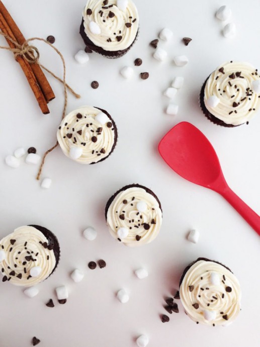 Hot Cocoa Cupcakes with Marshmallow Buttercream