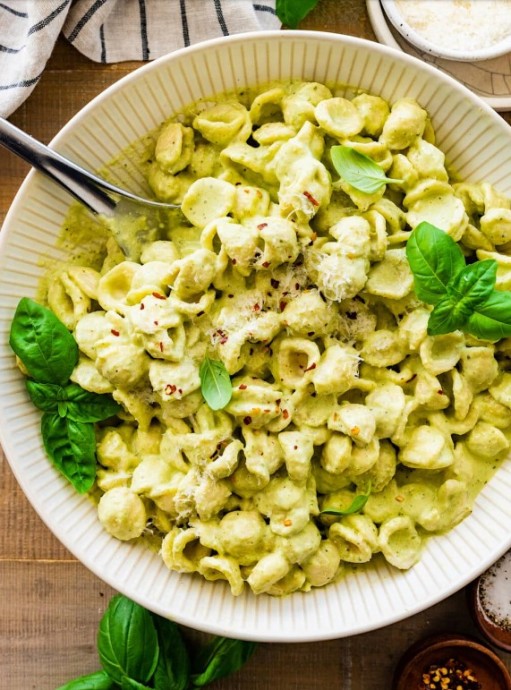 Cottage Cheese Creamy Pesto Pasta