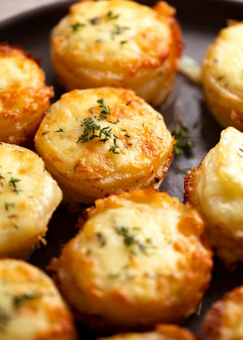 Cheesy Mini Potato Gratin Stacks (Muffin Tin)