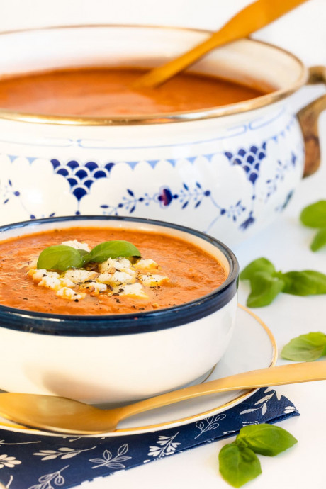 White Bean Tomato Basil Soup, Healthy, Hearty and Satisfying