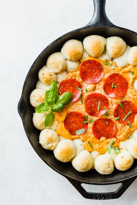 The Most Amazing Pepperoni Pizza Dip Recipe