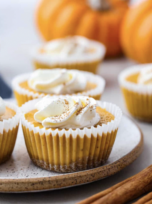 Mini Pumpkin Cheesecakes