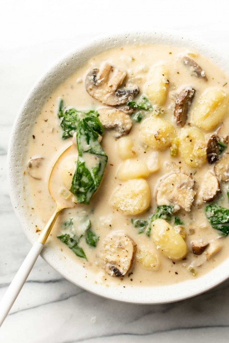 Parmesan, Mushroom, and Spinach Gnocchi Soup