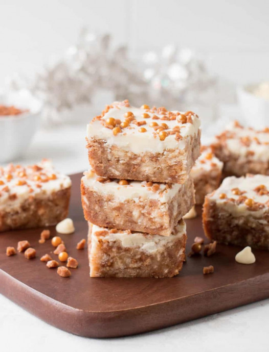 Skor Bars with Ritz Crackers