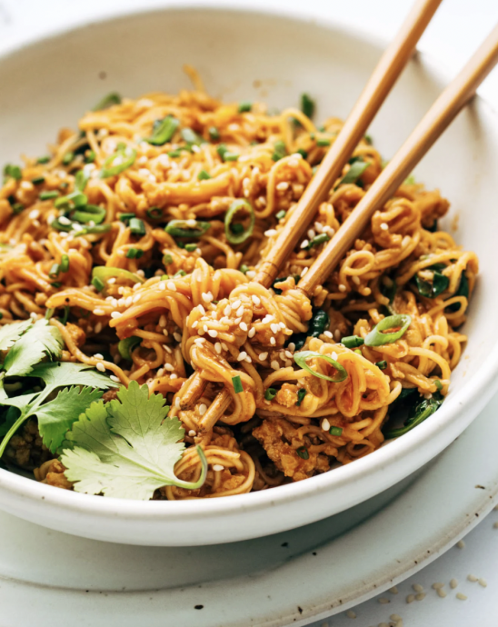 Saucy Gochujang Noodles with Chicken