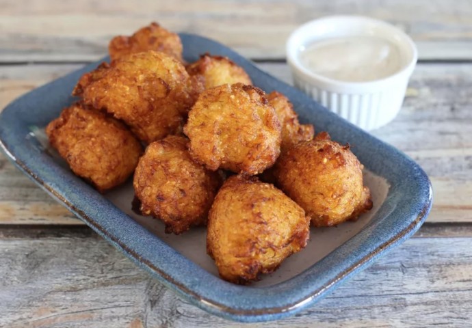 Summer Squash Fritters With Cheese