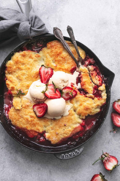 Strawberry Cobbler