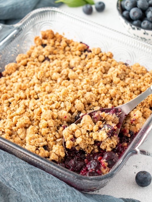 Easy Blueberry Crisp