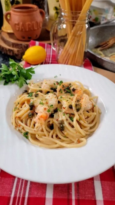 Spaghetti with Shrimp Piccata