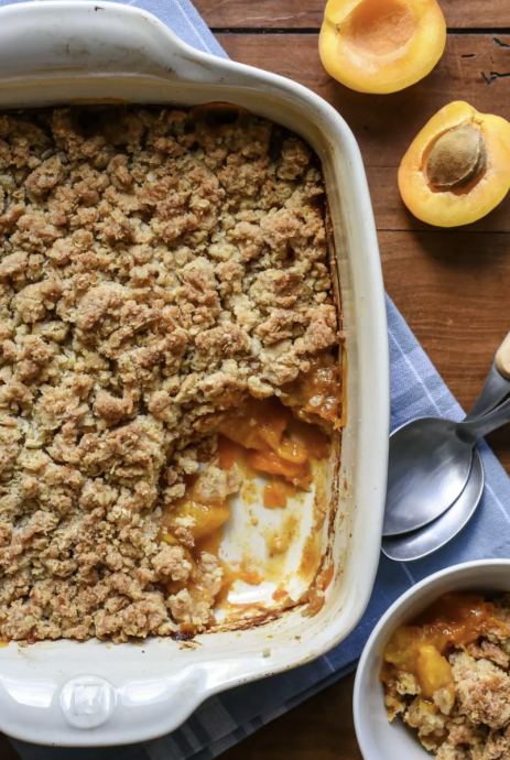 Fresh Apricot Crisp