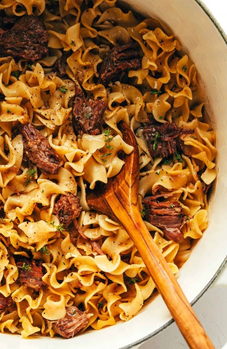 Grandma’s Beef And Noodles