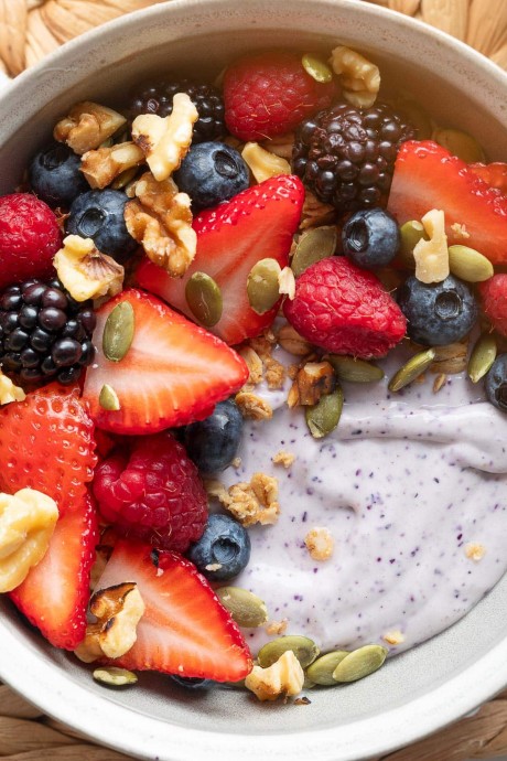 Blueberry Cottage Cheese Smoothie Bowls Blueberry Cottage Cheese Smoothie Bowls
