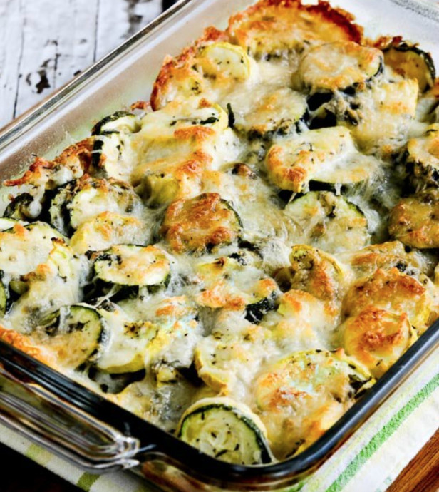 Low-Carb Easy Cheesy Zucchini Bake