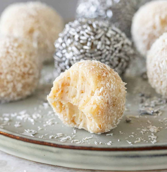 Easy White Chocolate Truffles