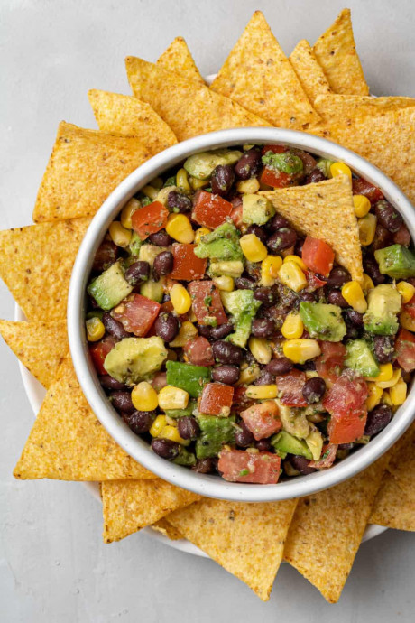 Black Bean And Avocado Salad (Great With Chips!)