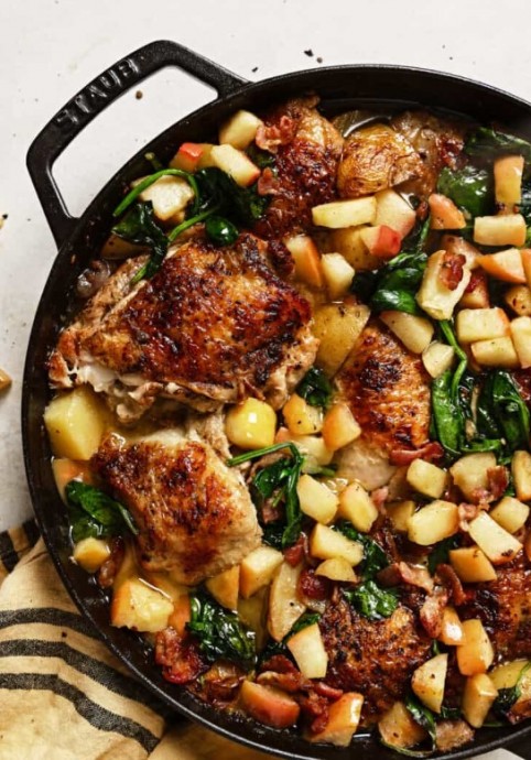 Apple Chicken Recipe with Bacon and Potatoes