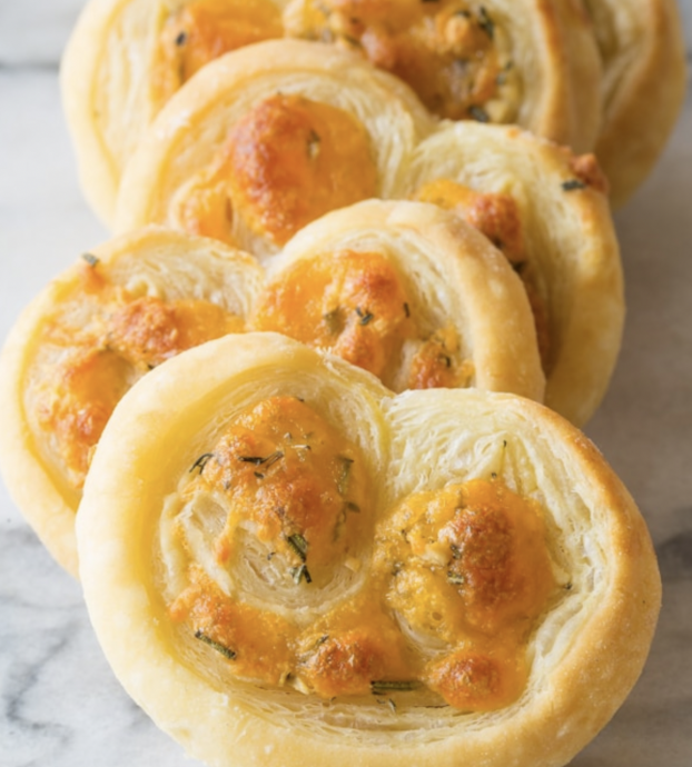 Cheesy Garlic Herb Palmiers