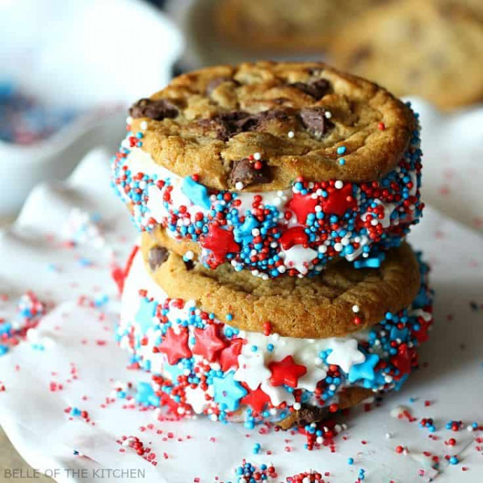 Patriotic Ice Cream Sandwiches