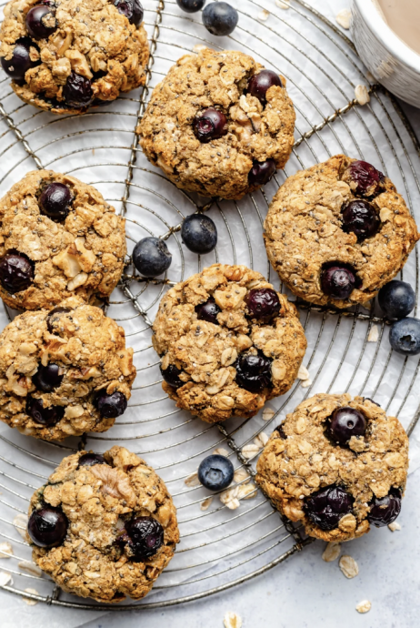 Nutrition-Rich Omega 3 Blueberry Breakfast Cookies (gluten free + vegan!)
