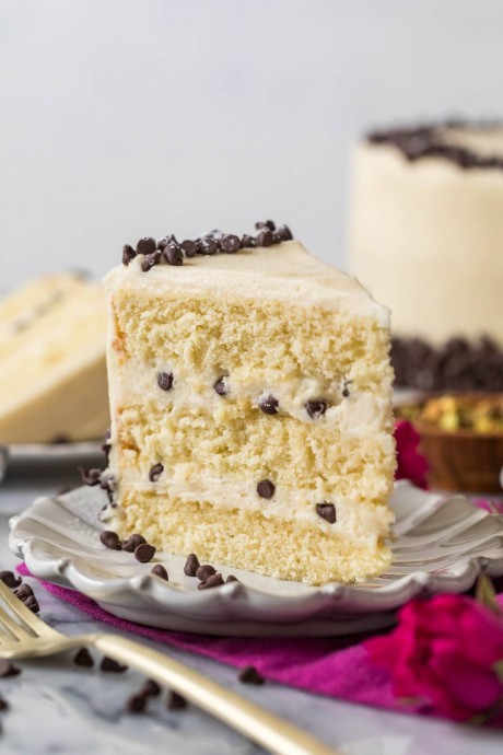 Cannoli Cake