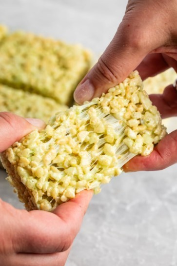 Pistachio Rice Krispie Treats