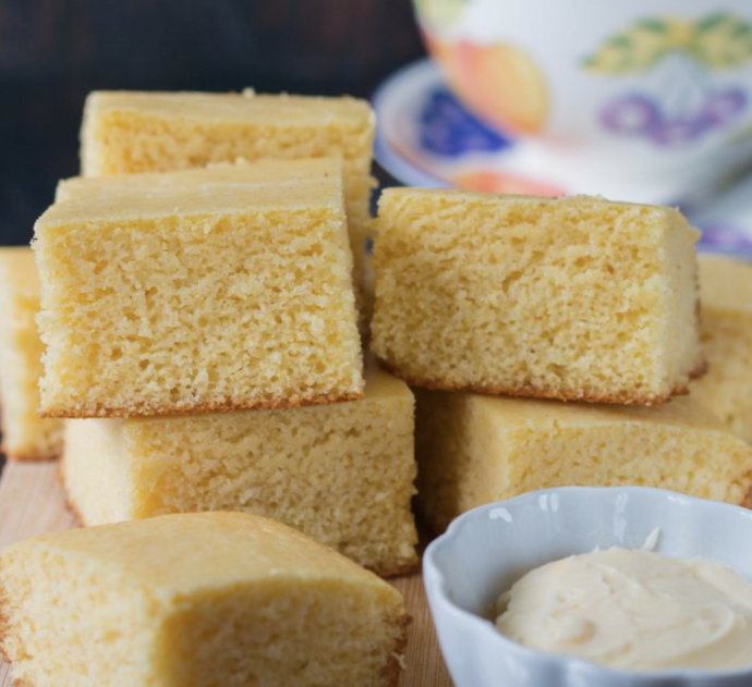 Sweet Buttermilk Cornbread