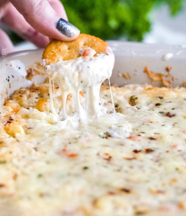 Cheesy Baked Shrimp Dip