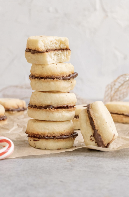 Peppermint Sandwich Cookies