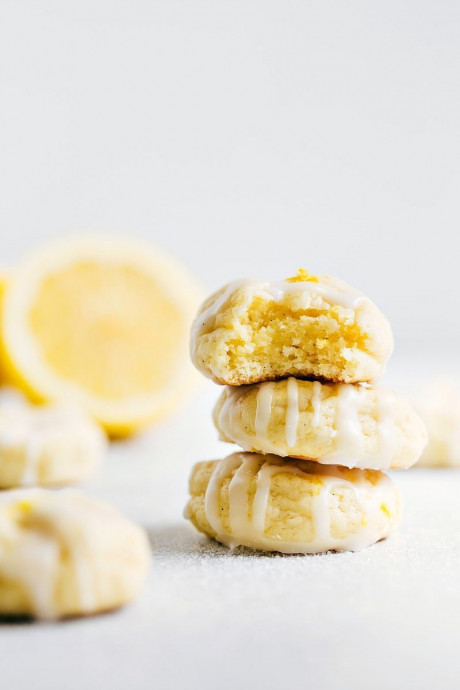 Lemon Cheesecake Cookies (Soft-Baked)