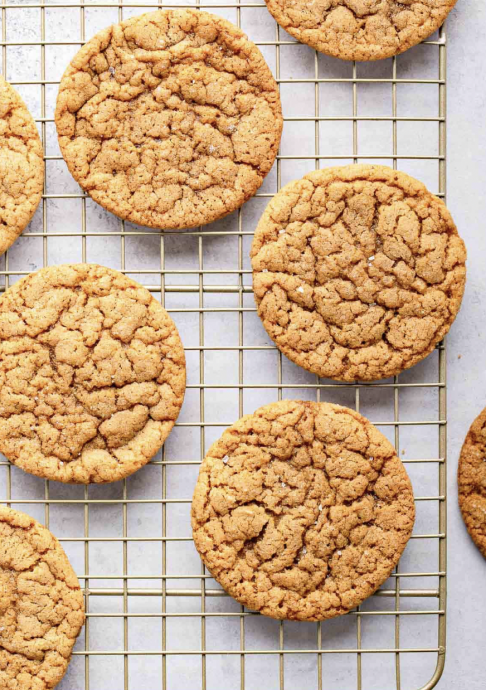 Thin and Crispy Gingersnap Cookies