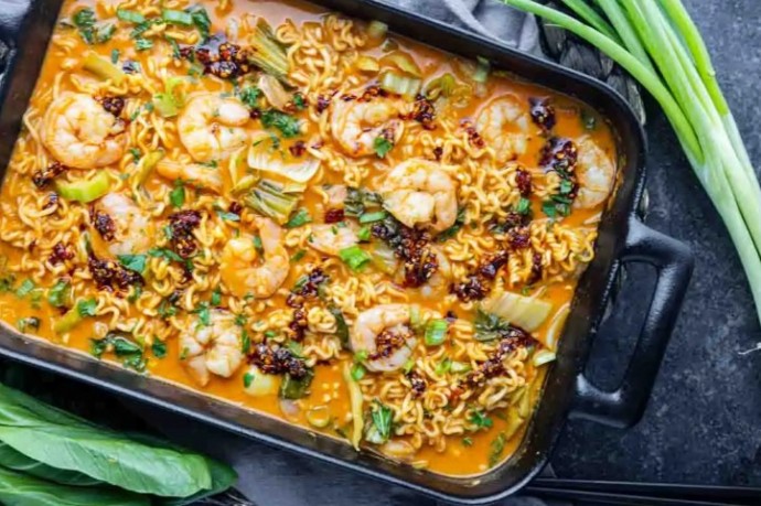 Easy Shrimp Ramen Bake